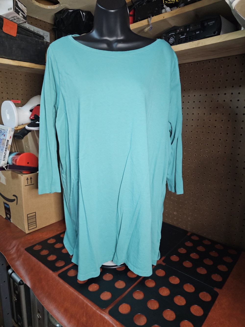 Logo Layers by Lori Goldstein Turquoise 3/4 Lenght Top Size 2x